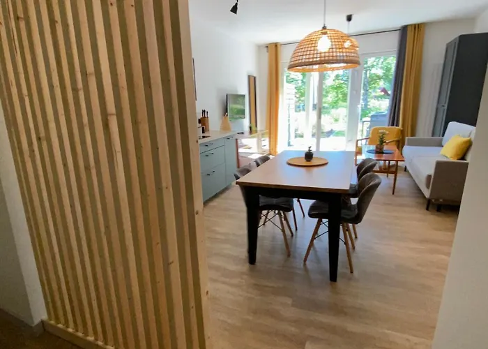 Sloneczna 18 ムジェジノ